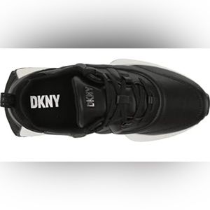 DKNY Kai Lace Up Wedge Low top sneakers